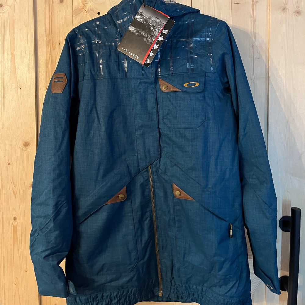 Oakley Village Jacket